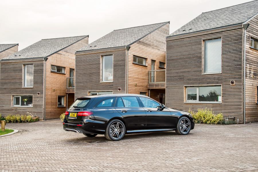  Mercedes-AMG E43 4Matic Estate 2016 года  (UK) (фото 10 из 30)